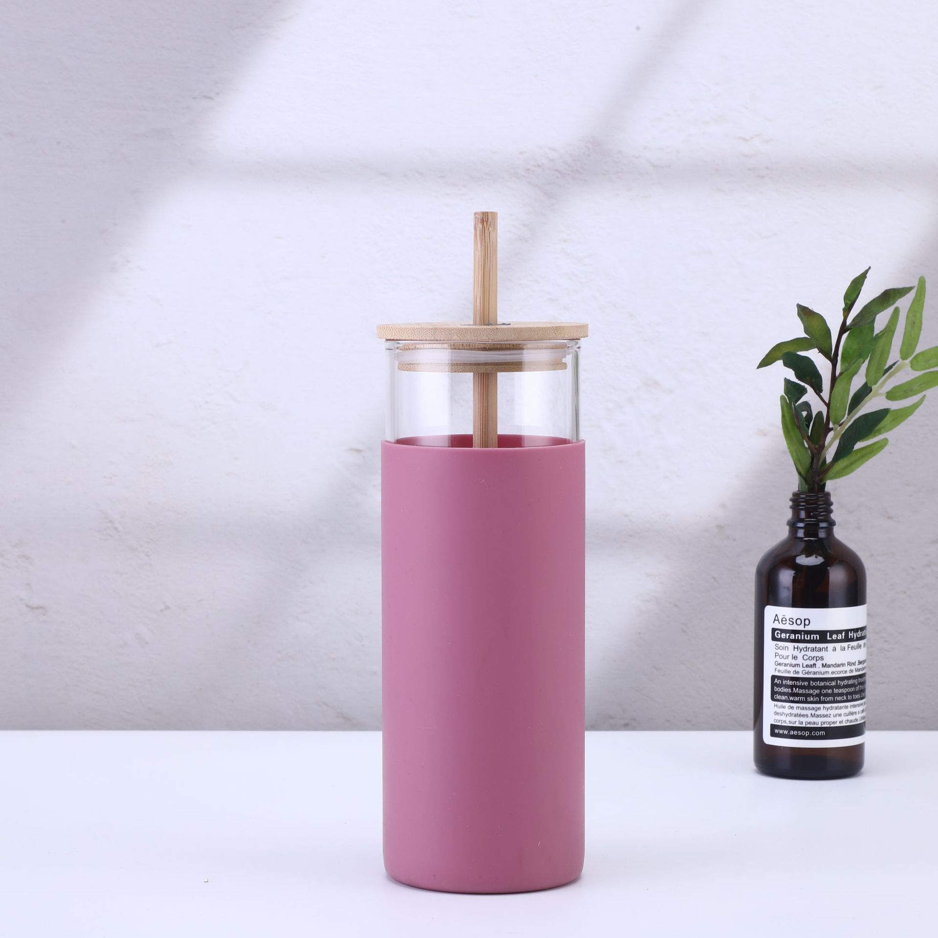 Premium Reusable Glass Tumbler with Straw – 480ml